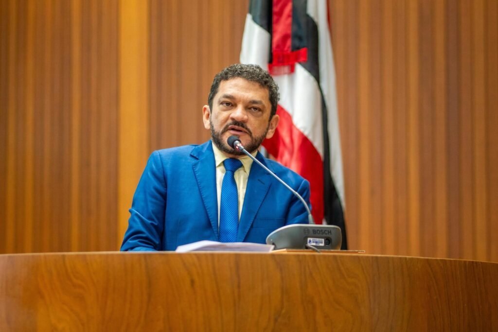 Dep Cláudio Cunha se reúne com representantes para discutir recapeamento das rodovias MA-006 e 106