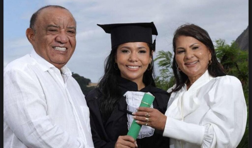 DRA. THARCIANNE GARCEZ: DO DIREITO À MEDICINA, O COMPROMISSO DE SERVIR AO POVO MARANHENSE