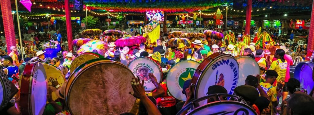 Segunda noite do Arraial da Assembleia encanta público com segurança, acessibilidade e muita animação Segunda noite do Arraial da Assembleia encanta público com segurança, acessibilidade e muita animação
