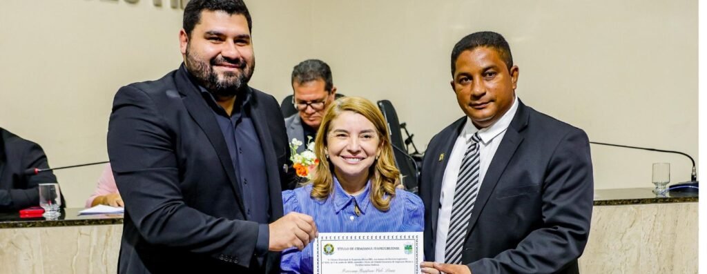 Iracema Vale recebe título de Cidadã Itapecuruense e reitera compromisso com o desenvolvimento do município Iracema Vale recebe título de Cidadã Itapecuruense e reitera compromisso com o desenvolvimento do município