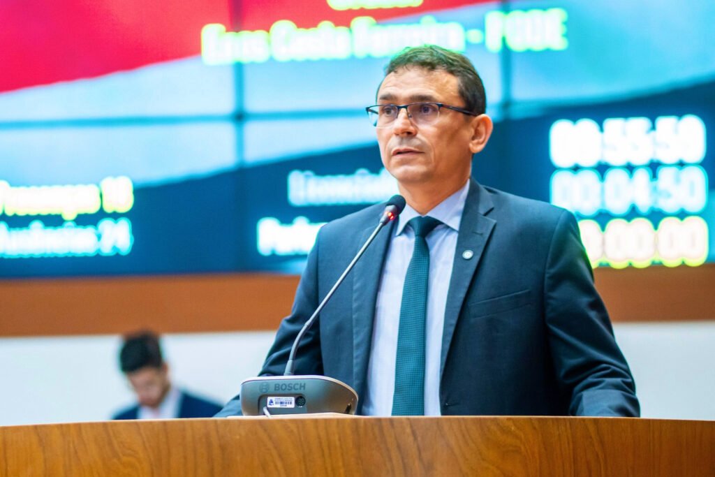 Deputado Enos Costa Ferreira destaca atuação da política de combate às drogas no Estado