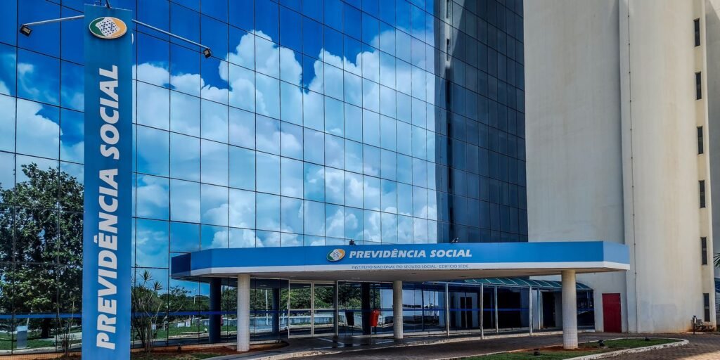 INSS: devolução de descontos ilegais já soma mais de R$ 1,5 bilhão