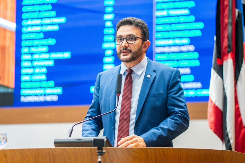 Dr. Yglésio critica oposição por atacar o governador e família todos os dias, mas não querer ser atacada Dr. Yglésio critica oposição por atacar o governador e família todos os dias, mas não querer ser atacada