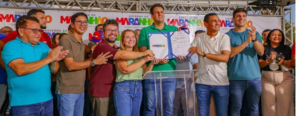 Iracema Vale participa de assinatura de ordens de serviço em São Benedito do Rio Preto, Belágua e Urbano Santos Iracema Vale participa de assinatura de ordens de serviço em São Benedito do Rio Preto, Belágua e Urbano Santos