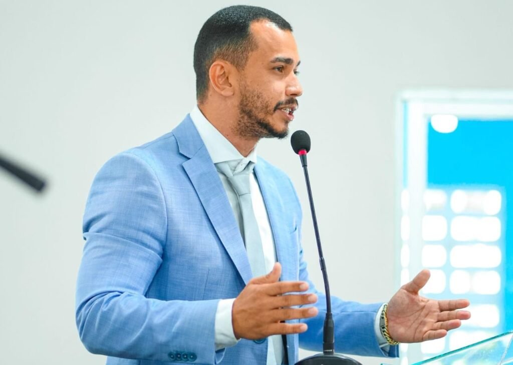 Vargem Grande: Vereador Dr. Júnior Castro solicita audiência pública para discutir crise no abastecimento de água Vargem Grande: Vereador Dr. Júnior Castro solicita audiência pública para discutir crise no abastecimento de água