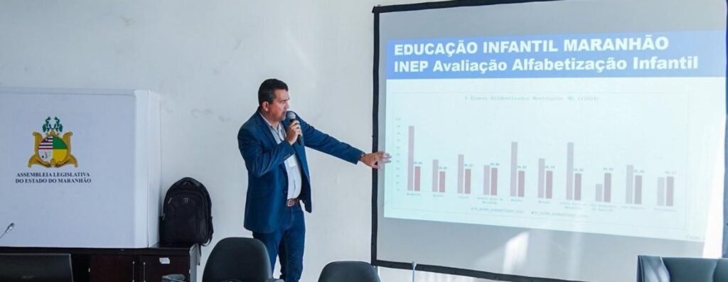 Frente Parlamentar de Combate à Pobreza analisa dados socioeconômicos da primeira infância Frente Parlamentar de Combate à Pobreza analisa dados socioeconômicos da primeira infância