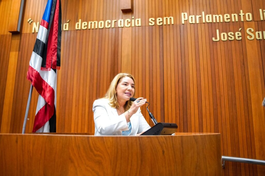 Iracema Vale destaca que é um marco a sanção pelo governador Brandão da lei em benefício de órfãos de feminicídio Iracema Vale destaca que é um marco a sanção pelo governador Brandão da lei em benefício de órfãos de feminicídio