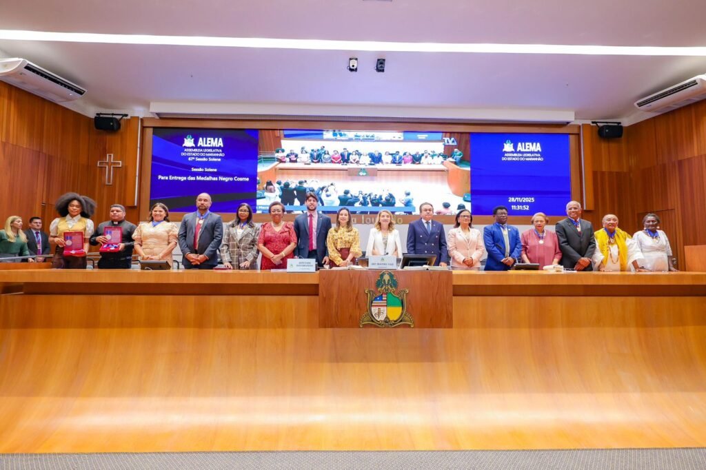 Assembleia Legislativa concede a Medalha Negro Cosme a 11 personalidades da luta antirracista no Maranhão Assembleia Legislativa concede a Medalha Negro Cosme a 11 personalidades da luta antirracista no Maranhão