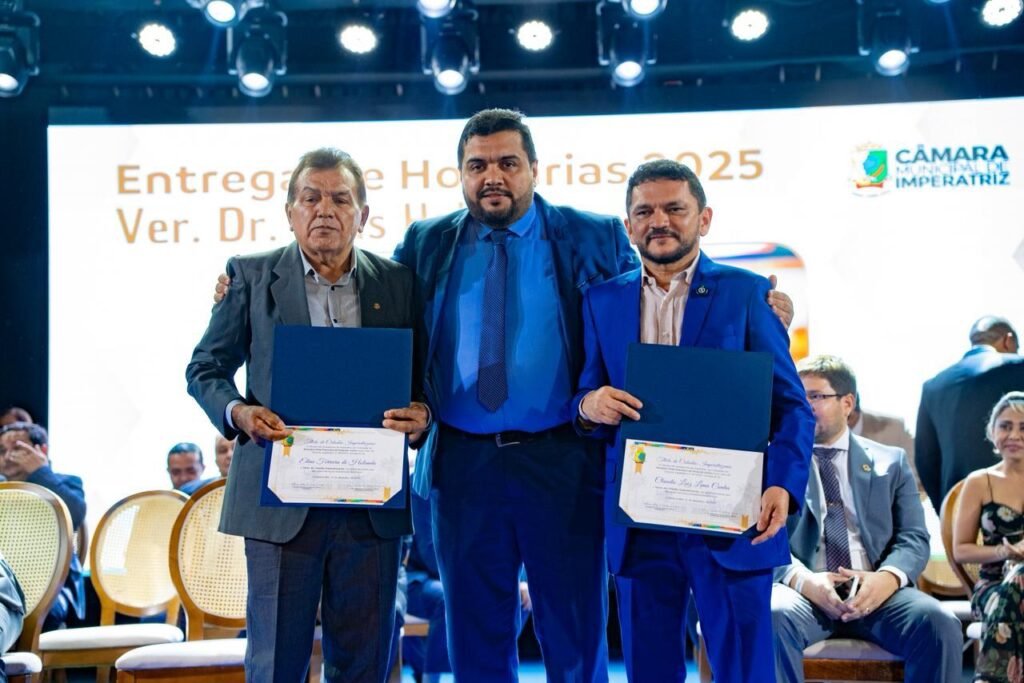 Deputado Claudio Cunha recebe título de Cidadão Imperatrizense Deputado Claudio Cunha recebe título de Cidadão Imperatrizense