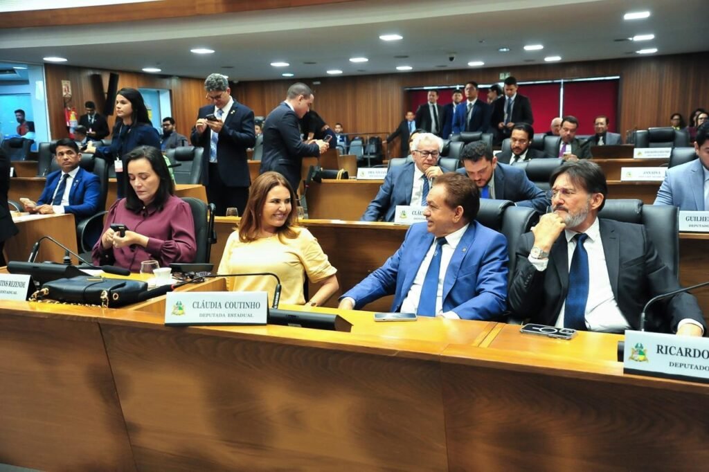 Assembleia aprova MP que moderniza programa ‘Educação de Verdade’