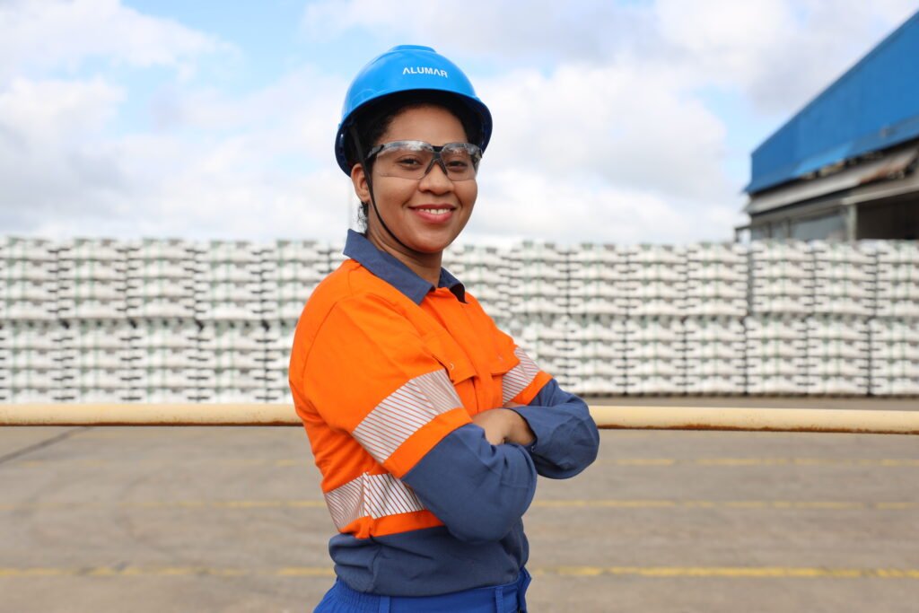 Alcoa conquista certificação Top Employer pela quarta vez consecutiva Alcoa conquista certificação Top Employer pela quarta vez consecutiva