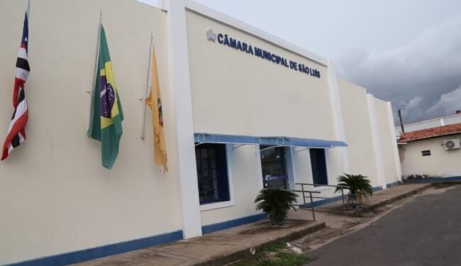 Câmara de São Luís mantém folha de pagamento fora do Portal da Transparência