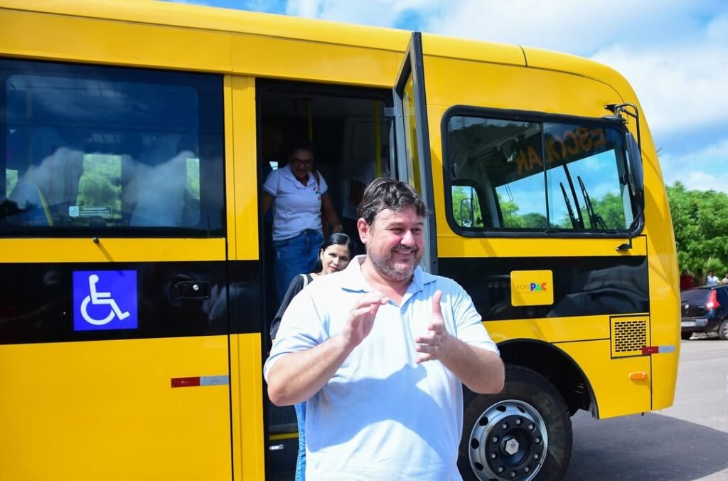 Pais denunciam descaso: Ministério Público apura transporte escolar precário em Buriti/MA Pais denunciam descaso: Ministério Público apura transporte escolar precário em Buriti/MA