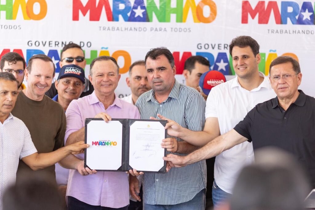 Orleans Brandão cumpre agenda municipalista com entrega de obras e assinaturas para novos investimentos em Loreto Orleans Brandão cumpre agenda municipalista com entrega de obras e assinaturas para novos investimentos em Loreto