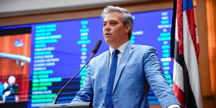 Neto Evangelista propõe CPI para investigar aumento dos preços de combustíveis