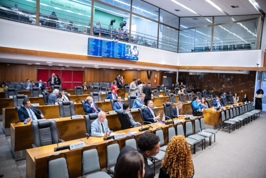 Assembleia aprova MP para implementação do programa ‘Minha Casa tem Banheiro’ Assembleia aprova MP para implementação do programa ‘Minha Casa tem Banheiro’