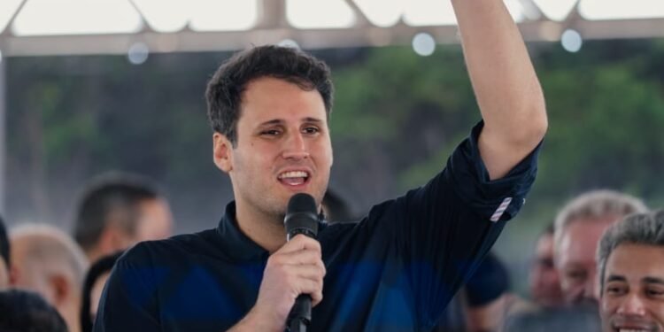 Orleans Brandão é o pré-candidato com mais experiência sobre o Governo do Estado