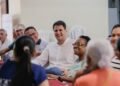 Orleans Brandão reúne-se com moradores do Lira e destaca importância do bairro na construção de seu plano de governo