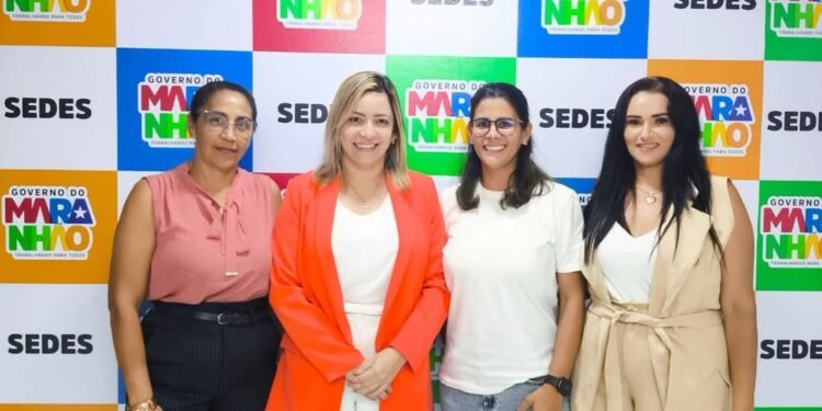 ​Vereadora Professora Magnólia articula políticas públicas para pessoas com Síndrome de Down na SEDES