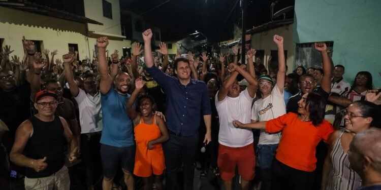 Orleans Brandão reúne-se com moradores do Bairro de Fátima, em São Luís