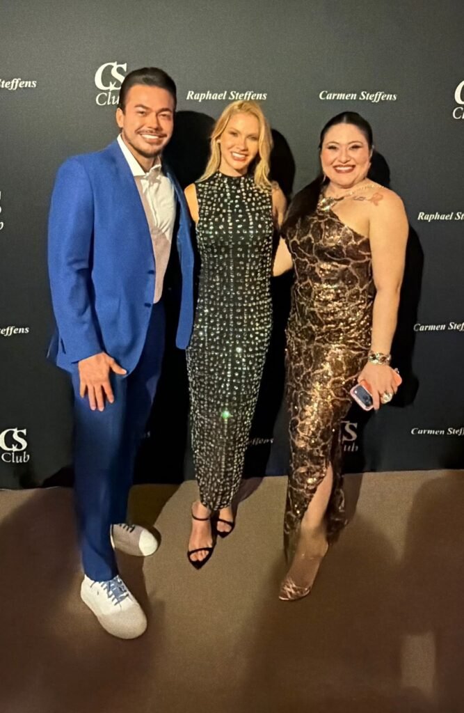 Convenção Carmen Steffens celebra a força da moda brasileira com o tema “Flor de Caju” e lança coleção Primavera-Verão 27