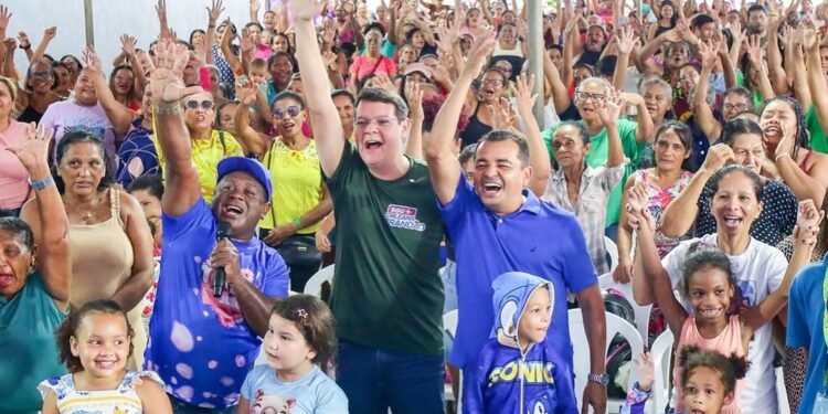 Ação Comunitária e Política: Vereador Edson Gaguinho promove grande festa de Dia das Mães na Vila Riod com presença de Vinícius Ferro