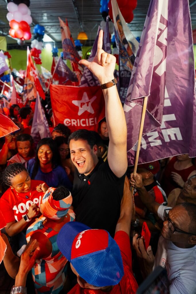 Com foco na educação, ato com Cricielle Muniz amplia o engajamento à pré-candidatura de Orleans Brandão