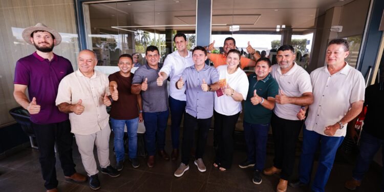 Prefeitos e vereadores do sul do Maranhão reafirmam apoio à pré-candidatura de Orleans Brandão durante encontro em Balsas