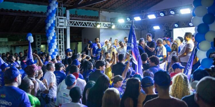 Orleans Brandão fortalece alianças políticas na Baixada Maranhense durante agenda em Pinheiro