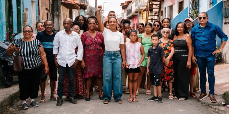 Pré-candidatura de Cricielle a deputada estadual ganha força com vídeo sobreperiferia, educação e mulheres negras
