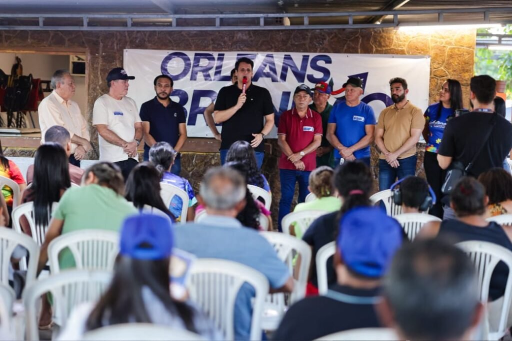 Orleans Brandão dialoga com lideranças e destaca obras em Trizidela do Vale Orleans Brandão dialoga com lideranças e destaca obras em Trizidela do Vale