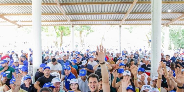 Em Urbano Santos, Weverton destaca força da união regional em grande encontro com lideranças