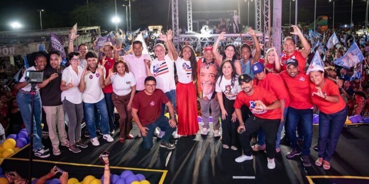 No coração do São Francisco, Cricielle lança oficialmente sua candidatura em noite marcada por emoção e pertencimento
