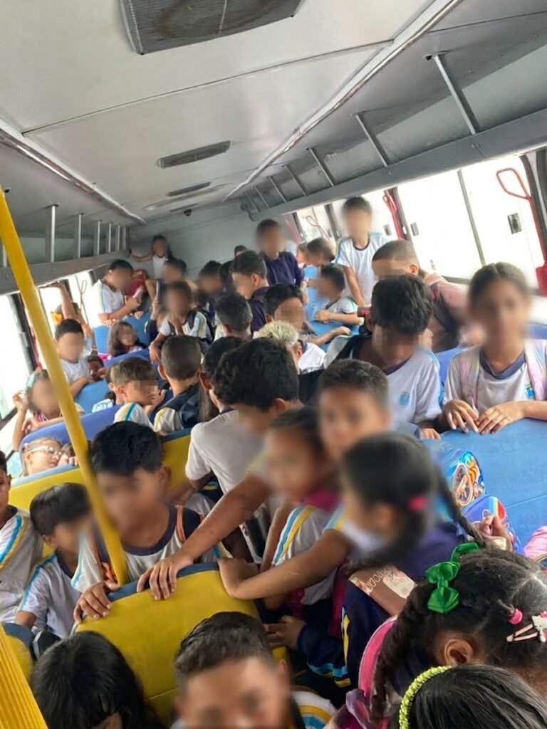 🚨 MPMA cobra explicações sobre precariedade de monitores e segurança de ônibus escolares em São Luís 🚨 MPMA cobra explicações sobre precariedade de monitores e segurança de ônibus escolares em São Luís