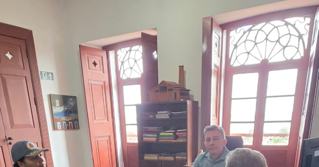 Iphan dialoga com Polícia Militar para fortalecer segurança no Centro Histórico de São Luís Iphan dialoga com Polícia Militar para fortalecer segurança no Centro Histórico de São Luís