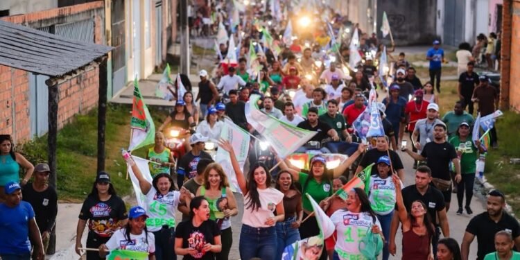 Monção vai às ruas em grande motocada e mostra força de Orleans Brandão na região