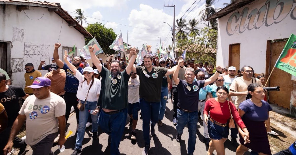 Orleans Brandão percorre Primeira Cruz ao lado da população em grande ato de apoio à sua candidatura