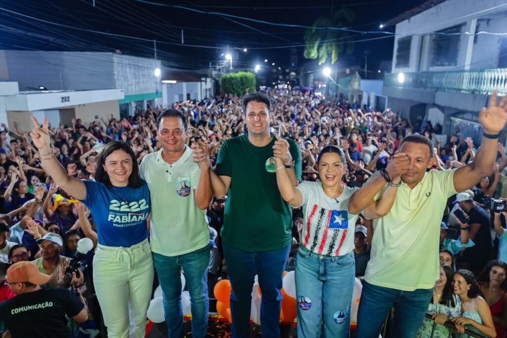 Orleans Brandão recebe apoio de Solange Almeida durante lançamento de candidatura: “Você está pronto para governar o Maranhão”