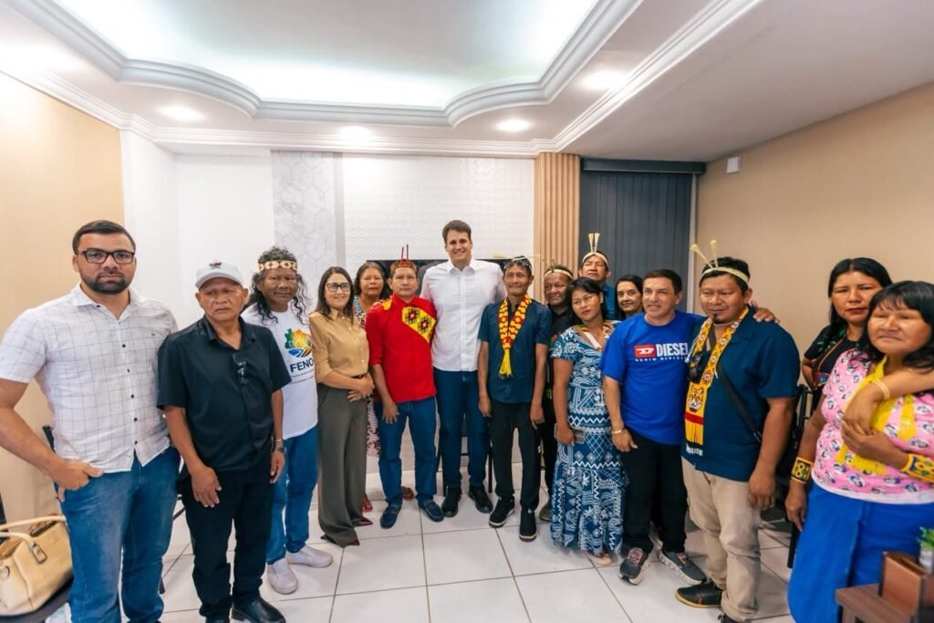 Orleans Brandão reúne-se com lideranças indígenas e assume compromisso com políticas de valorização dos povos originários Orleans Brandão reúne-se com lideranças indígenas e assume compromisso com políticas de valorização dos povos originários
