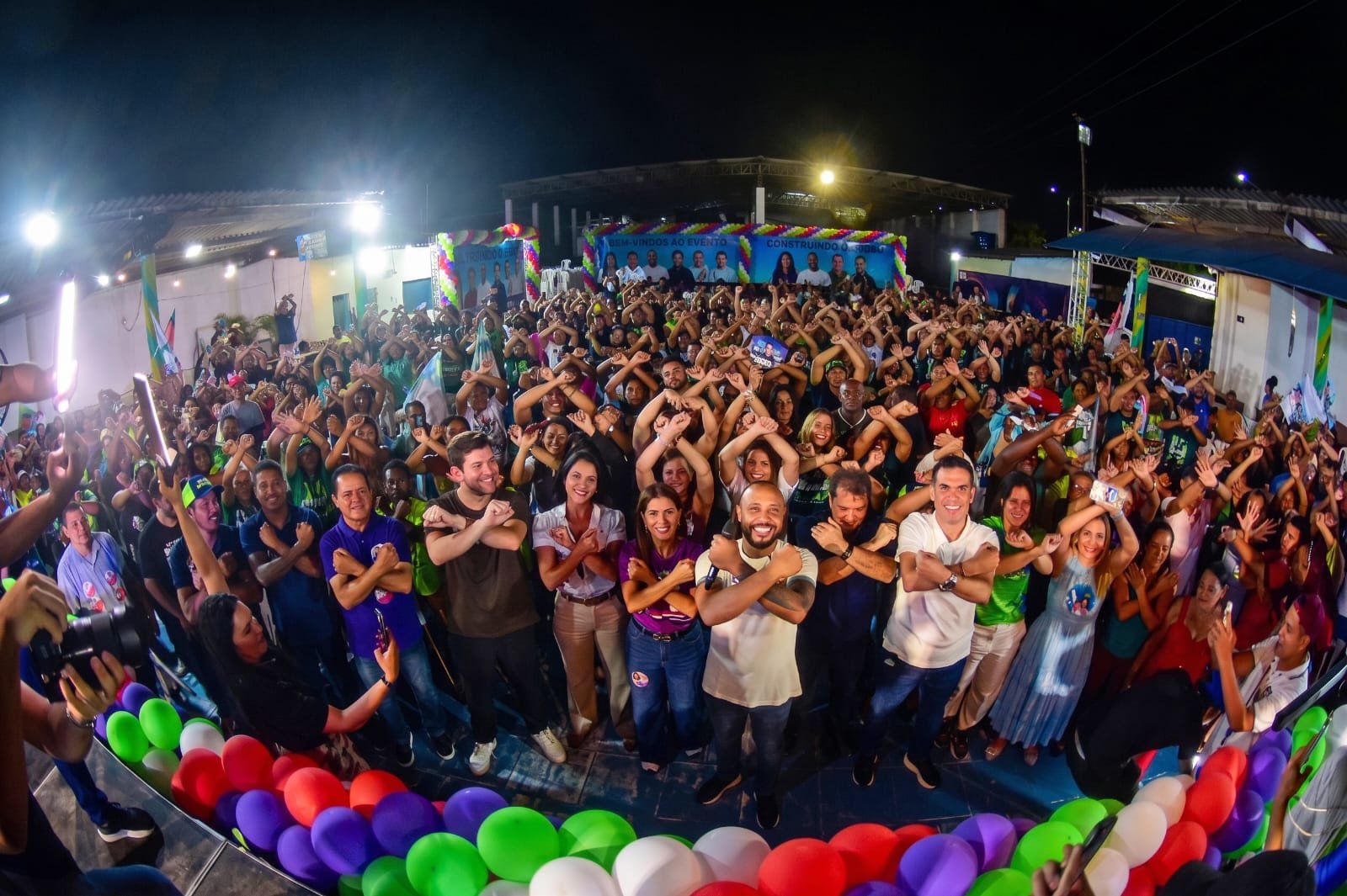 Com casa cheia na Salina do Sacavém, o Vereador Beto reúne lideranças e apresenta seu time de candidatos em São Luís