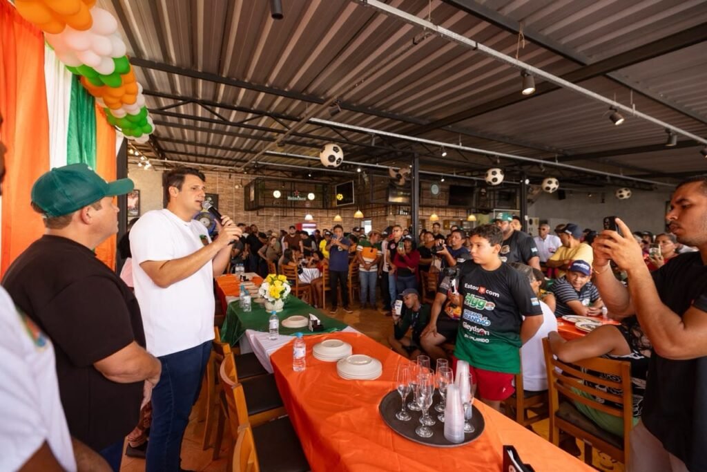 Orleans Brandão promete reconstruir estrada entre Timbiras e Codó: “É meu compromisso com todos vocês”