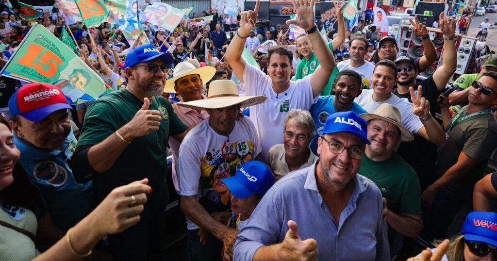 Em Vila Nova dos Martírios, Orleans Brandão é recebido com festa e reforça compromisso com a região Tocantina Em Vila Nova dos Martírios, Orleans Brandão é recebido com festa e reforça compromisso com a região Tocantina