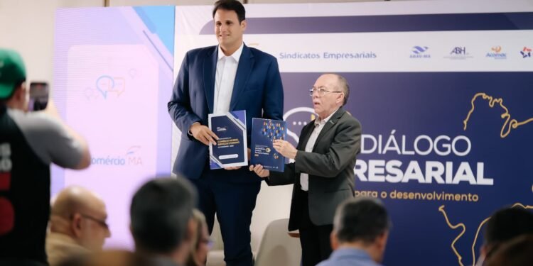 Na Fecomércio, Orleans Brandão apresenta propostas para fortalecer empresas e gerar empregos no Maranhão