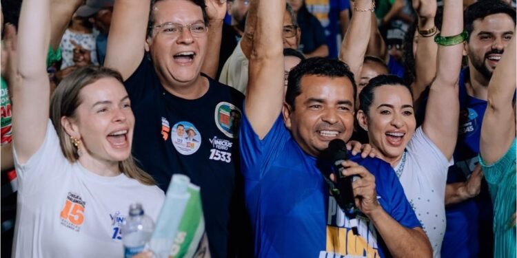 Vinícius Ferro chega à reta final da campanha arrastando multidões no interior e em São Luís