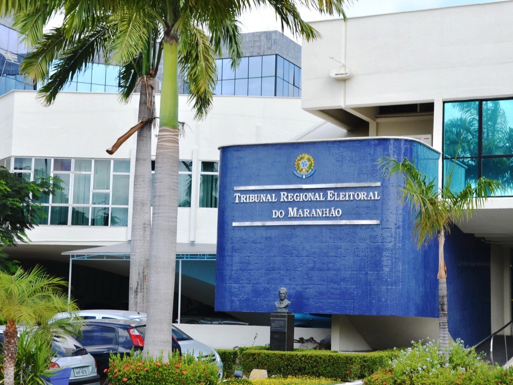 Justiça suspende pesquisa eleitoral da IPPI e pode aplicar multa de R mil em quem seguir com a publicação