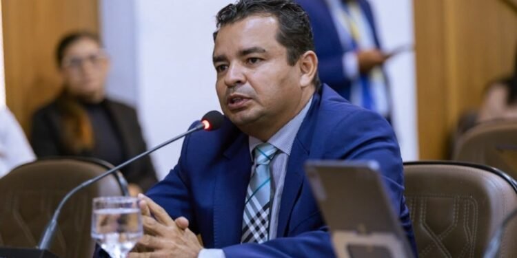 Câmara de São Luís aprova Projeto de Lei de Edson Gaguinho em defesa das pessoas com autismo