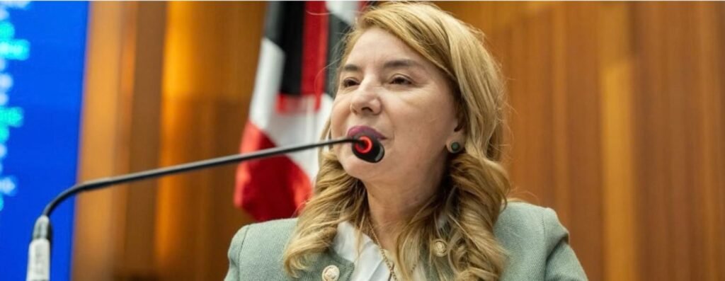 Lugar de mulher é onde ela quiser”, afirma Iracema Vale em discurso de agradecimento à maior votação já alcançada por uma candidata a deputada federal no Maranhão Lugar de mulher é onde ela quiser”, afirma Iracema Vale em discurso de agradecimento à maior votação já alcançada por uma candidata a deputada federal no Maranhão