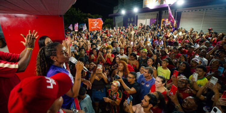 Cricielle faz história e se torna a primeira mulher preta eleita para a Assembleia Legislativa do Maranhão