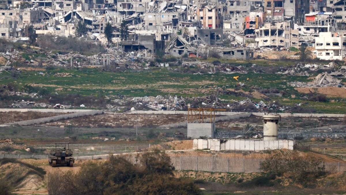 2025-02-10t182713z_1_lynxmpel190pw_rtroptp_4_israel-palestinians-gaza.jpg