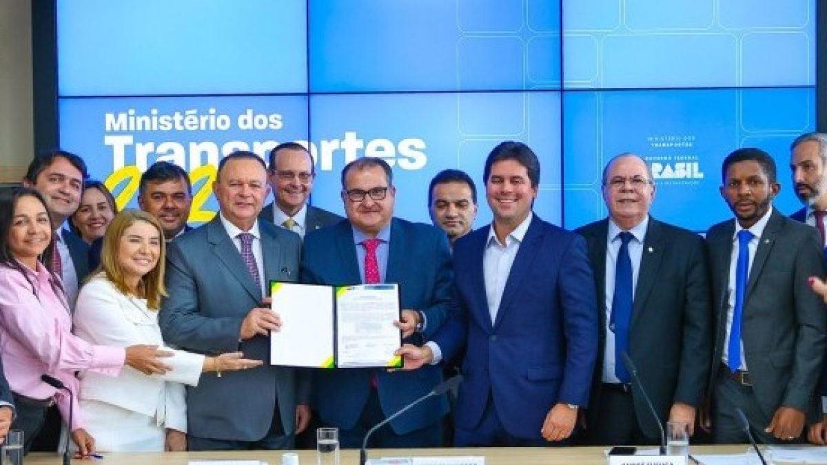 LIDERANÇA POLITICA DO MARANHÃO E BRASILIA